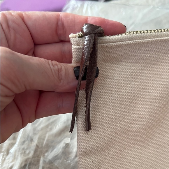 Sugarboo Canvas Quote Zip Bag – “Travel Light” – New - Picture 4 of 6